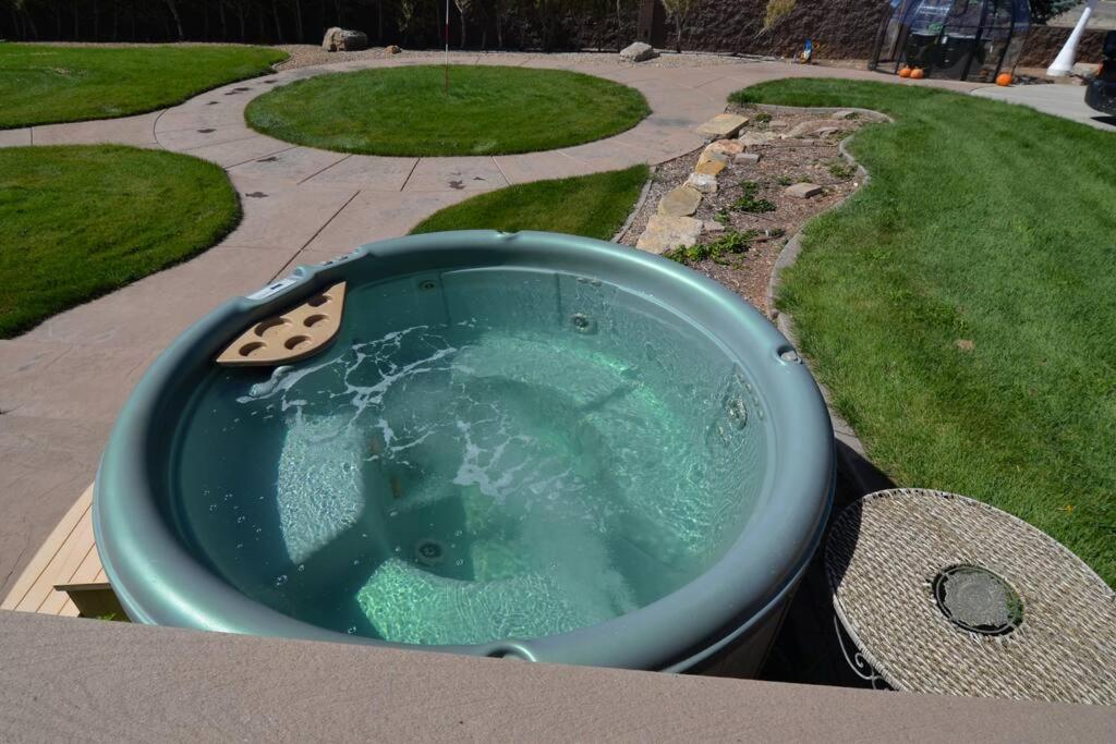 Tacit Shadow Resort Shangri-La King Suite, Gym, Coffee Bar, Hot-Tub, Free Laundry, Food Available Parowan Exteriör bild